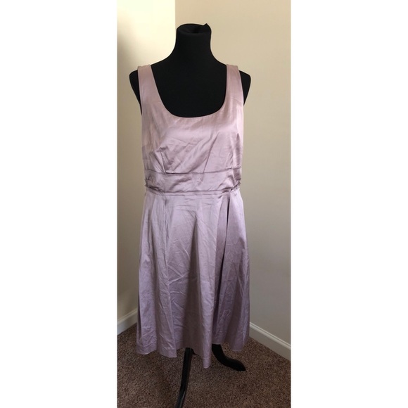 Ann Taylor Dresses & Skirts - Ann Taylor Dress Ann Taylor Dresses & Skirts - Ann Taylor Dress